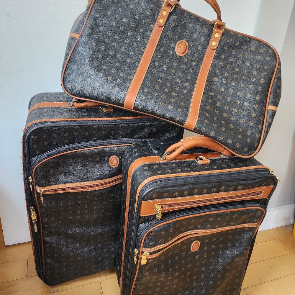 Ensemble de valise Kenzia by Ku